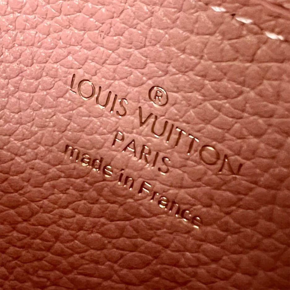 LUXUCYBAGSLouis Vuitton