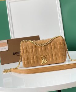 LUXUCYBAGSBurberry