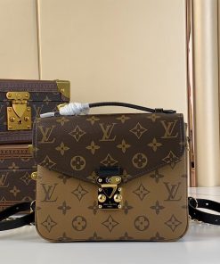 LUXUCYBAGSLouis Vuitton