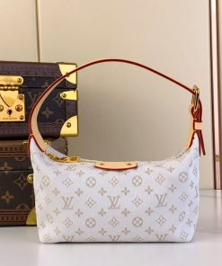 LUXUCYBAGSLouis Vuitton