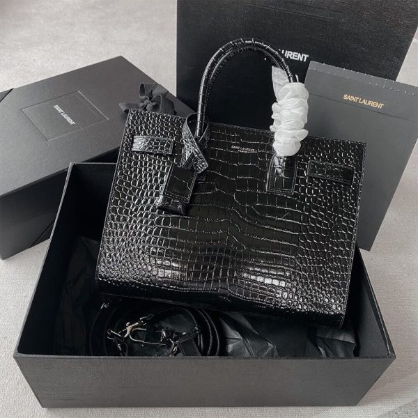 LUXUCYBAGSYSL