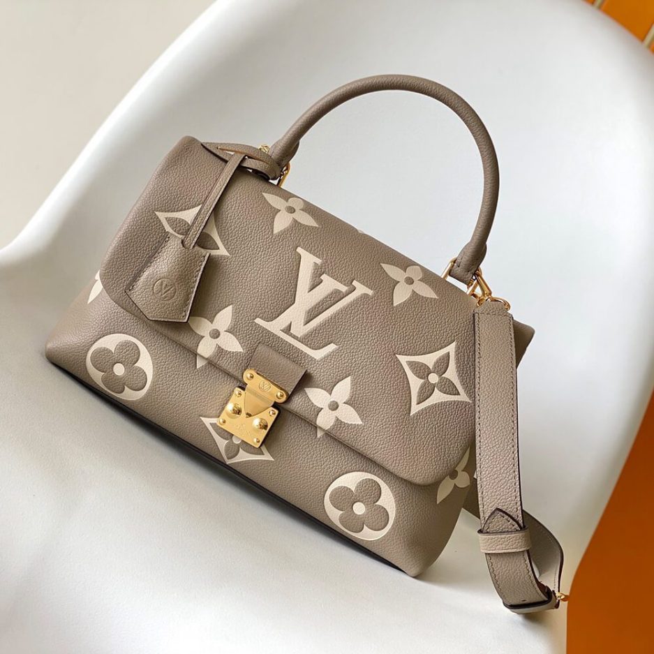 LUXUCYBAGSLouis Vuitton