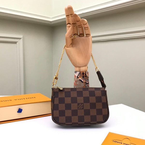 LUXUCYBAGSLouis Vuitton