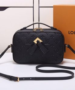 LUXUCYBAGSLouis Vuitton