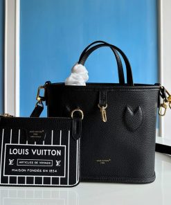 LUXUCYBAGSLouis Vuitton