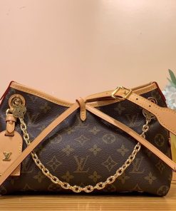 LUXUCYBAGSLouis Vuitton