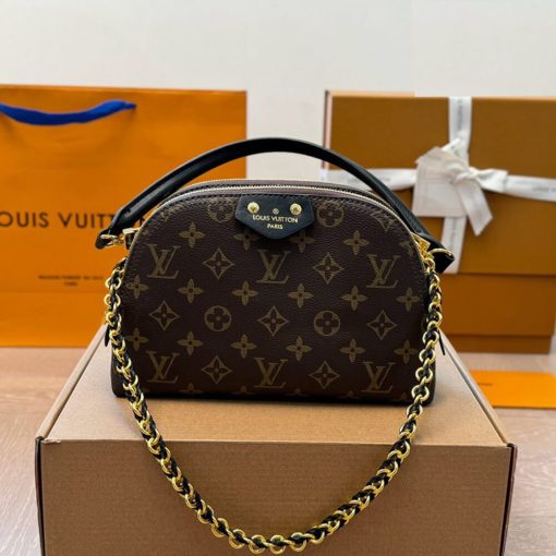 LUXUCYBAGSLouis Vuitton