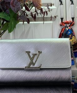 LUXUCYBAGSLouis Vuitton