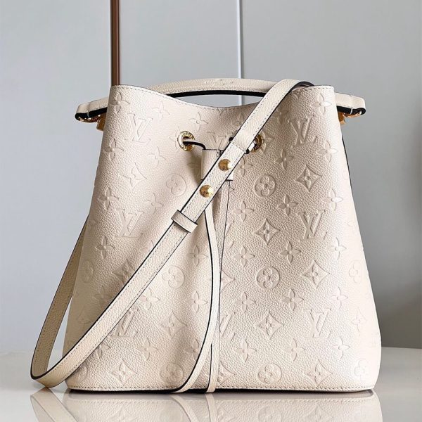 LUXUCYBAGSLouis Vuitton