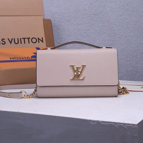 LUXUCYBAGSLouis Vuitton