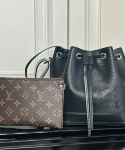 LUXUCYBAGSLouis Vuitton