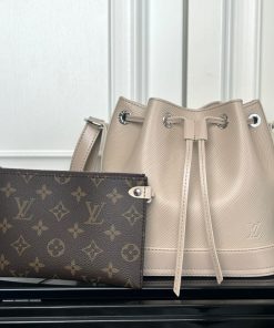 LUXUCYBAGSLouis Vuitton