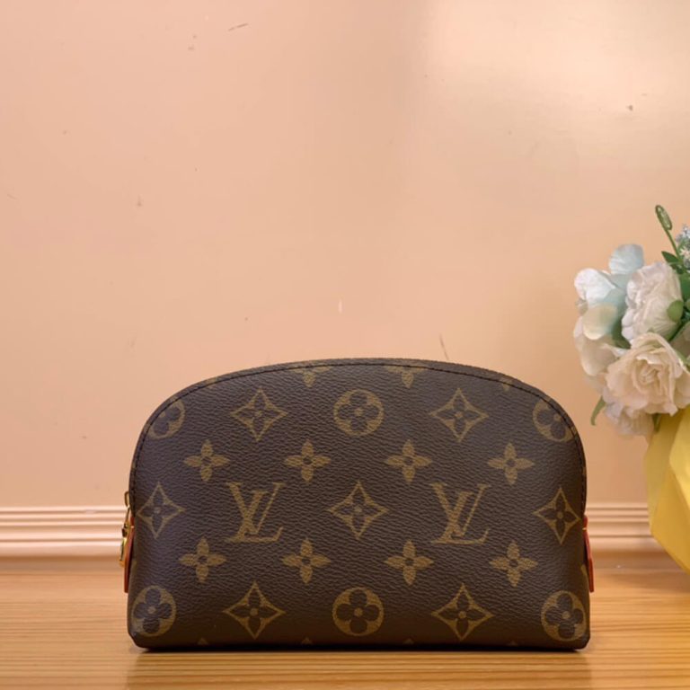 LUXUCYBAGSLouis Vuitton