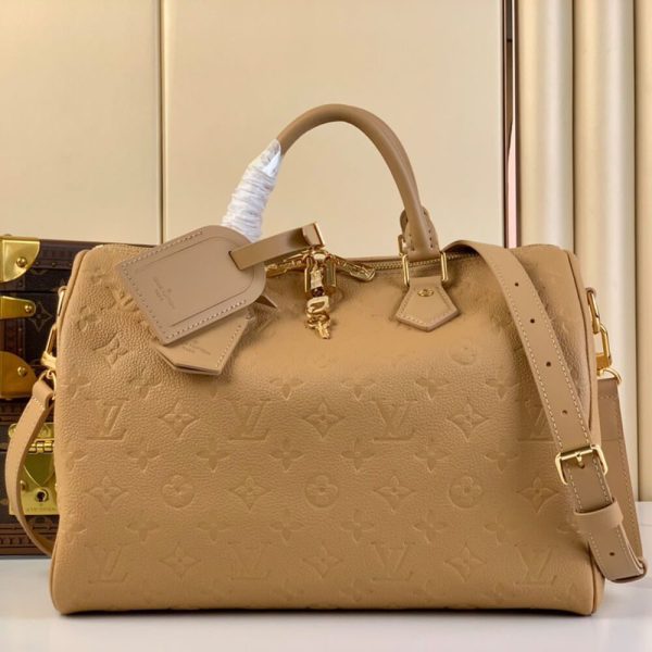 LUXUCYBAGSLouis Vuitton