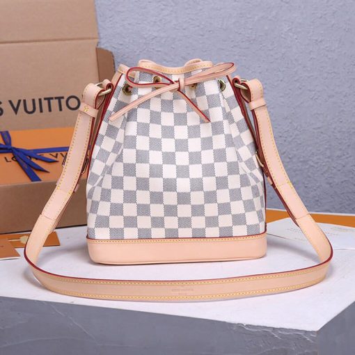 LUXUCYBAGSLouis Vuitton