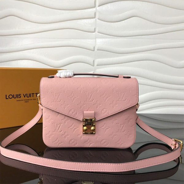 LUXUCYBAGSLouis Vuitton
