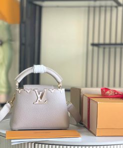 LUXUCYBAGSLouis Vuitton