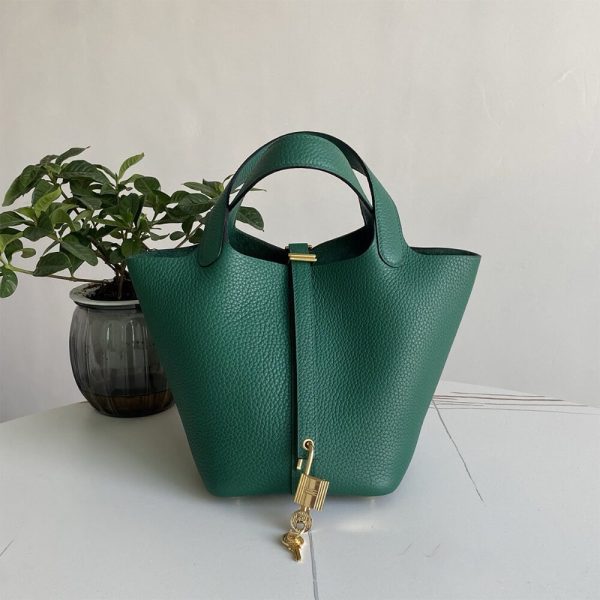 LUXUCYBAGSHermes