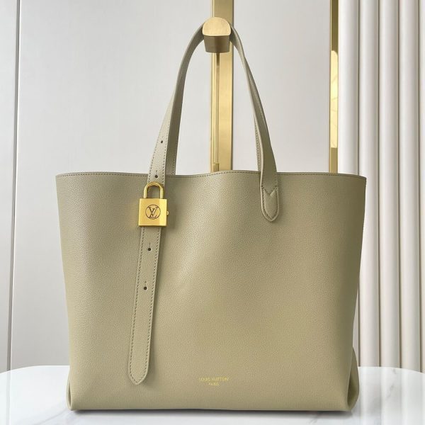 LUXUCYBAGSLouis Vuitton