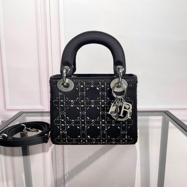 LUXUCYBAGSDior