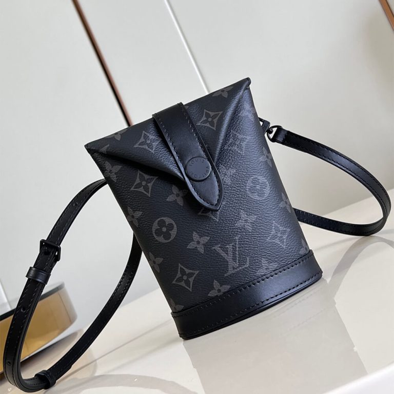 LUXUCYBAGSLouis Vuitton