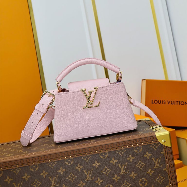 LUXUCYBAGSLouis Vuitton