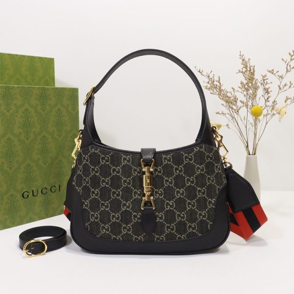 LUXUCYBAGSGucci