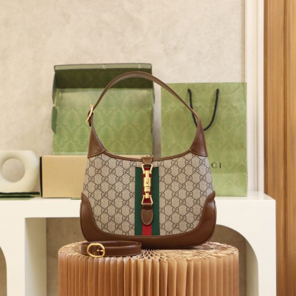 LUXUCYBAGSGucci