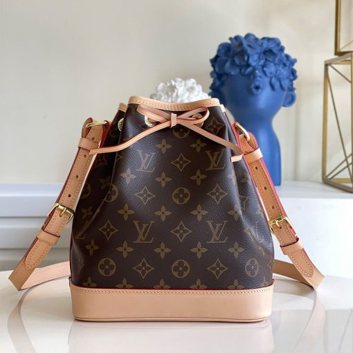 LUXUCYBAGSLouis Vuitton