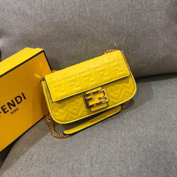 LUXUCYBAGSFendi