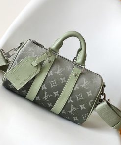 LUXUCYBAGSLouis Vuitton