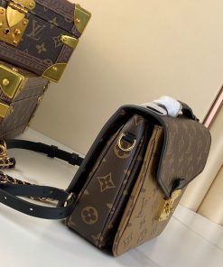 LUXUCYBAGSLouis Vuitton