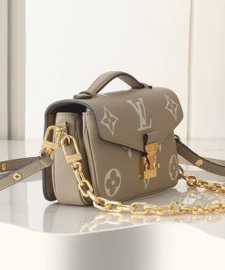 LUXUCYBAGSLouis Vuitton