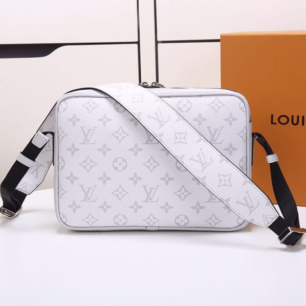 LUXUCYBAGSLouis Vuitton