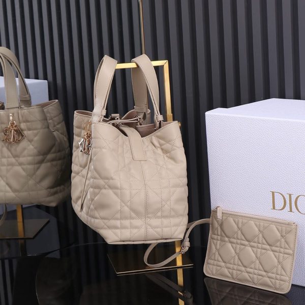 LUXUCYBAGSDior