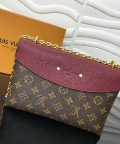 LUXUCYBAGSLouis Vuitton