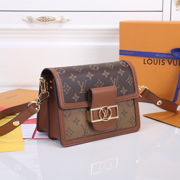 LUXUCYBAGSLouis Vuitton