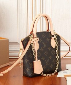 LUXUCYBAGSLouis Vuitton