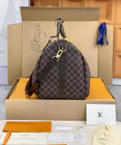 LUXUCYBAGSLouis Vuitton