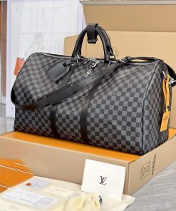 LUXUCYBAGSLouis Vuitton