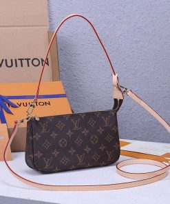 LUXUCYBAGSLouis Vuitton