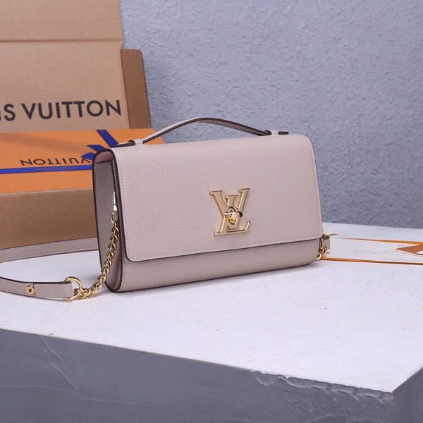 LUXUCYBAGSLouis Vuitton