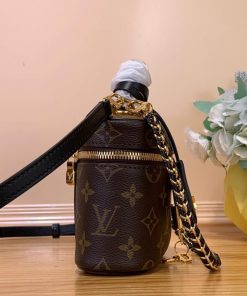 LUXUCYBAGSLouis Vuitton