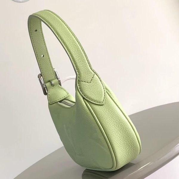 LUXUCYBAGSLouis Vuitton