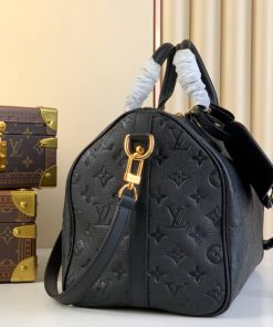 LUXUCYBAGSLouis Vuitton