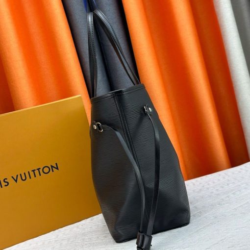 LUXUCYBAGSLouis Vuitton