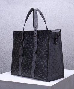 LUXUCYBAGSLouis Vuitton