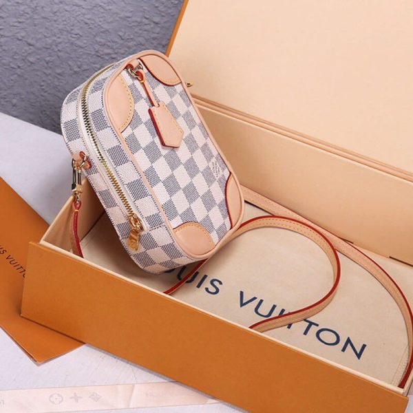LUXUCYBAGSLouis Vuitton