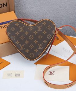 LUXUCYBAGSLouis Vuitton