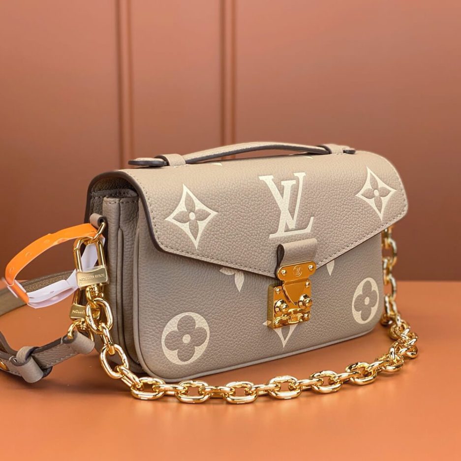 LUXUCYBAGSLouis Vuitton